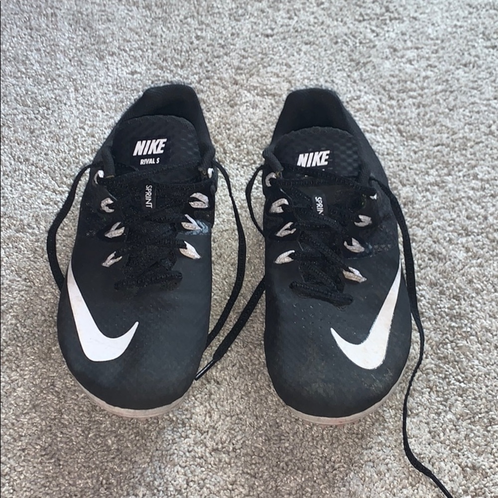 (W9) Nike Black Spike Shoes